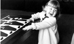 试管婴儿是在医院实验室里长大的吗? 试管婴儿是在医院实验室里长大的吗?